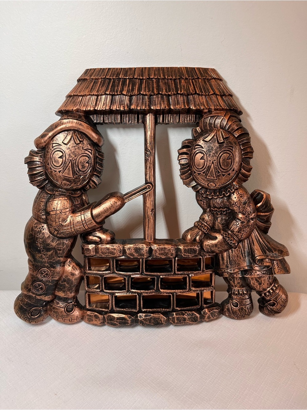 Vintage 1970s Syroco Coppercraft Raggedy Ann and Andy wishing well wall hanging